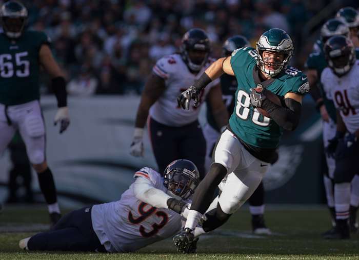 Zach had the Eagles’ first 100-receiving-yard game against the Bears.